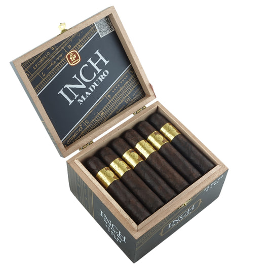 E.P. Carrillo INCH Maduro No. 62