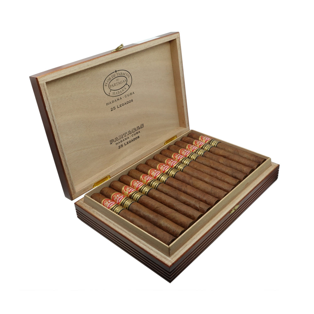Open wooden humidor with cigars on a white background