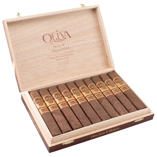 Oliva Serie V Melanio Double Toro