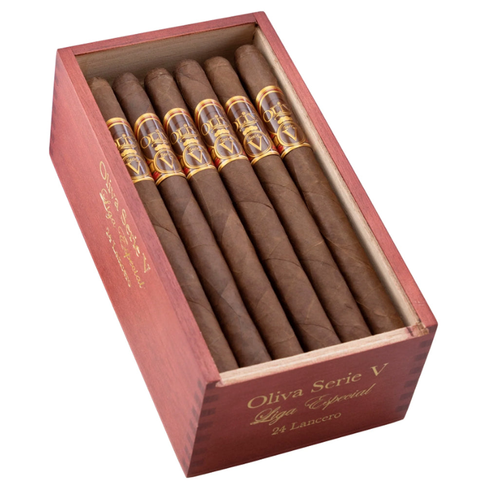 Oliva Serie V Lancero cigar available in Kuwait at The Cabinet Club