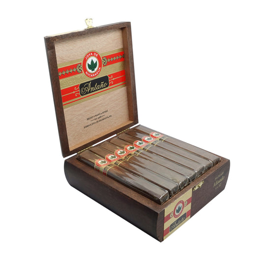 Joya de Nicaragua Antaño 1970 Alisado